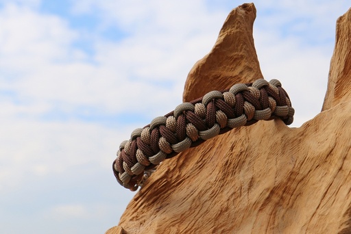 [PC-1S-102] Paracord Skinny 28 * 2